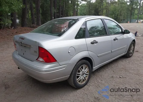 2000 Ford Focus Zts из США, поврежденный, VIN 1FAHP3838YW340574